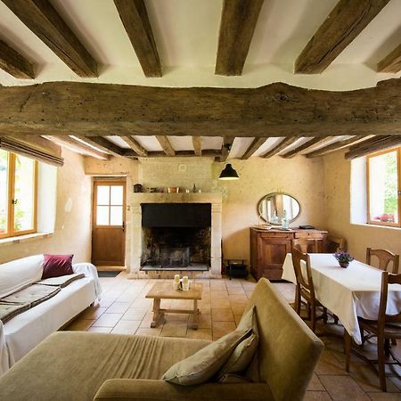 Holiday home Le Vaugarnier Couture-sur-Loir Exterior foto