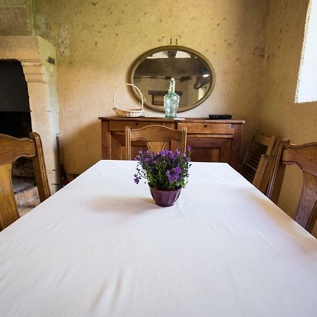 Holiday home Le Vaugarnier Couture-sur-Loir Exterior foto